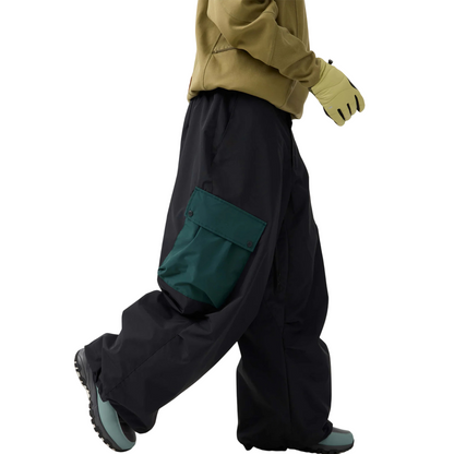 Gsou Snow- Color-Blocked Cargo Pocket Baggy Snow Pants--Men's