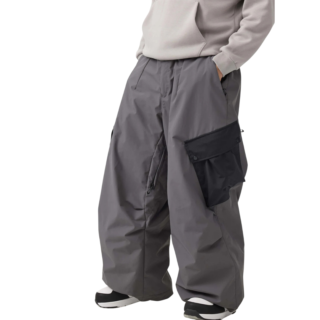 Gsou Snow- Color-Blocked Cargo Pocket Baggy Snow Pants--Women's