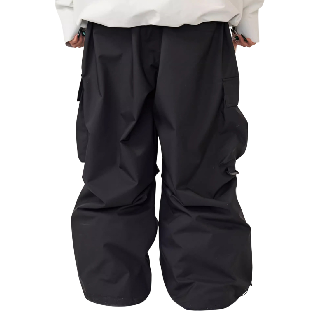 Doorek -Baggy Cargo Ski Pants with Large Pockets --Women's